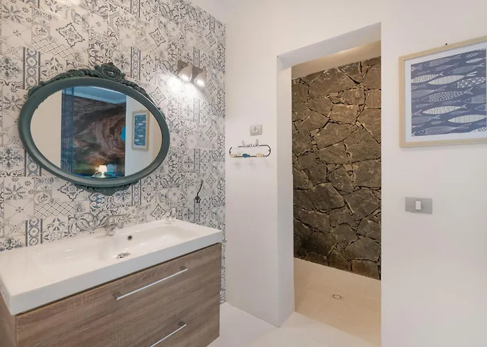 Lunamoon, Playa Blanca (Lanzarote)