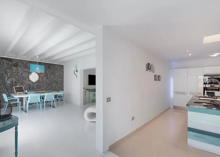 Lunamoon, * 普拉亚布兰卡