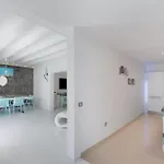 Lunamoon, * Playa Blanca (Lanzarote)